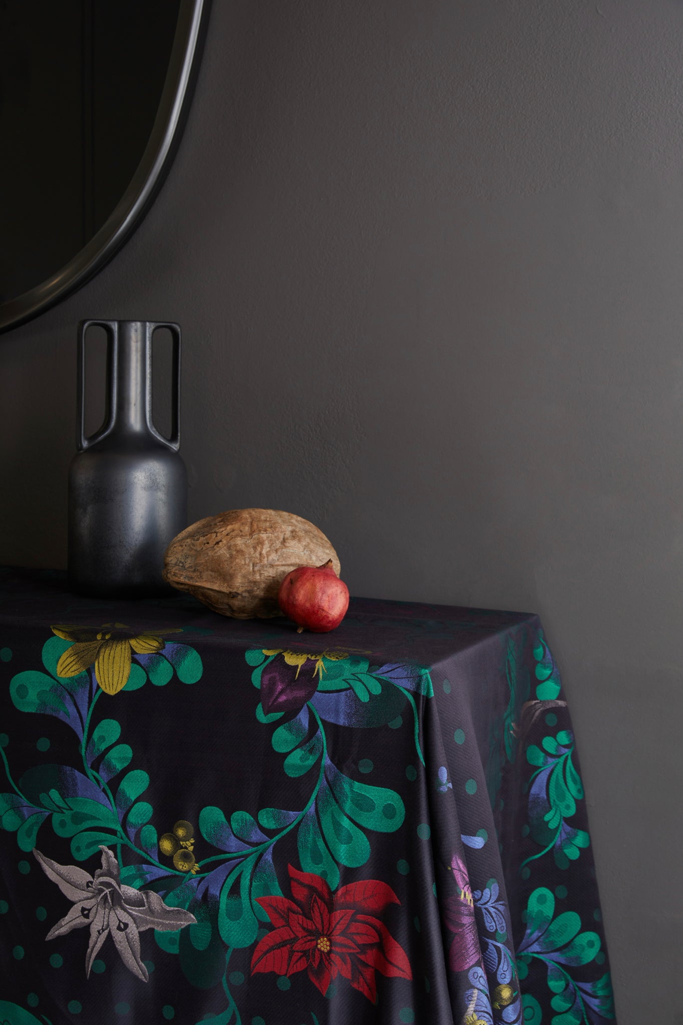 Brocade tablecloth Maison Vunka