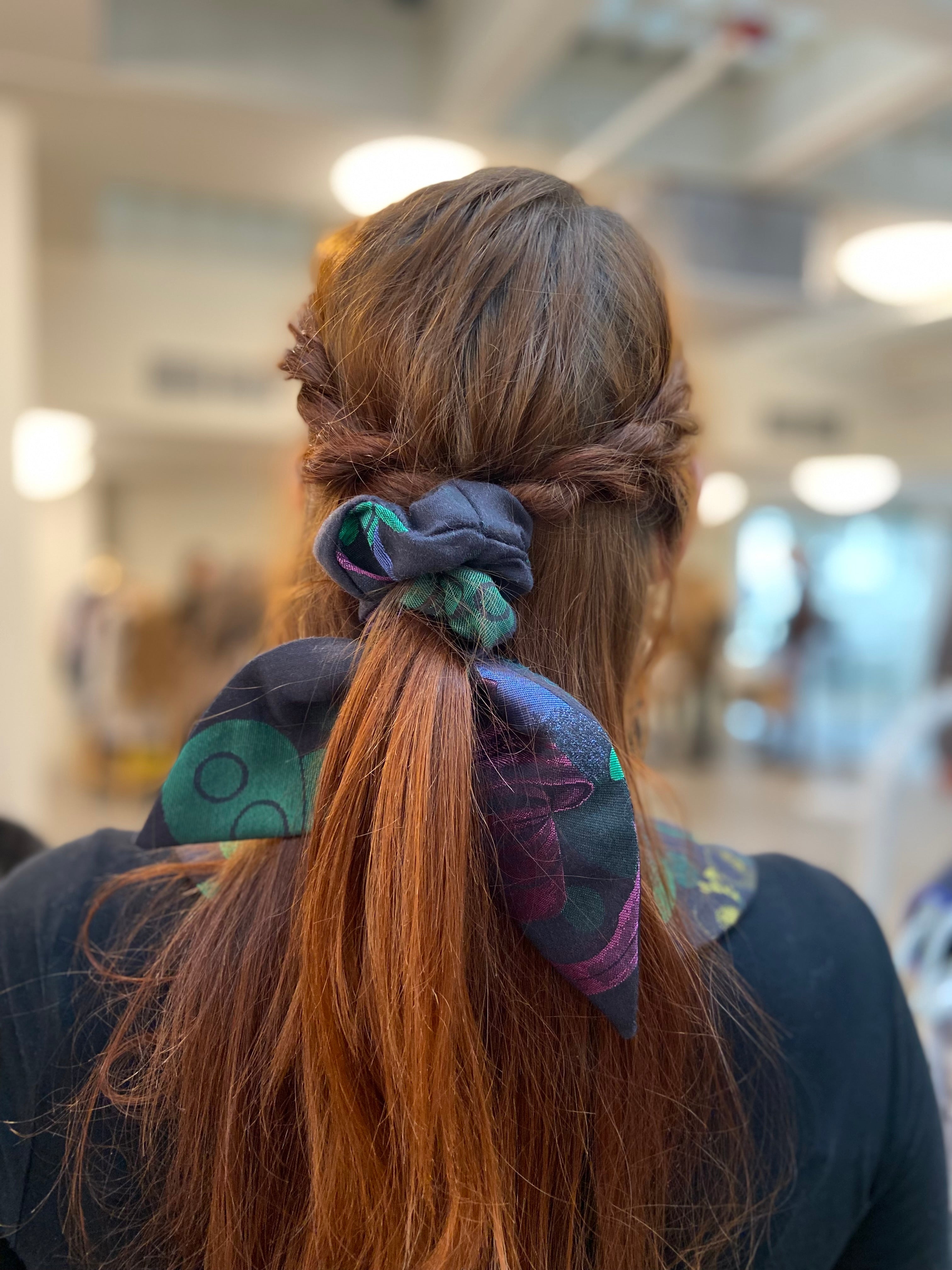 Brocade bow scrunchie big